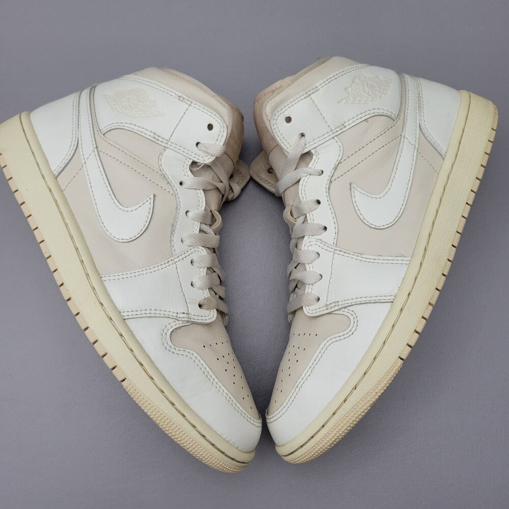 Nike Air Jordan 1 Mid Light Brown Women's Size 9.5 BQ6472-201 Shoes Sneakers